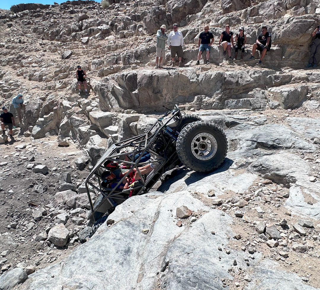 Off road racing skills training boulder crawling